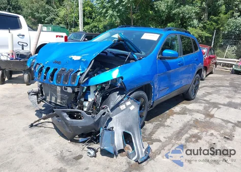 2018 Jeep Cherokee Latitude Fwd from USA, damaged, VIN 1C4PJLCB8JD544847